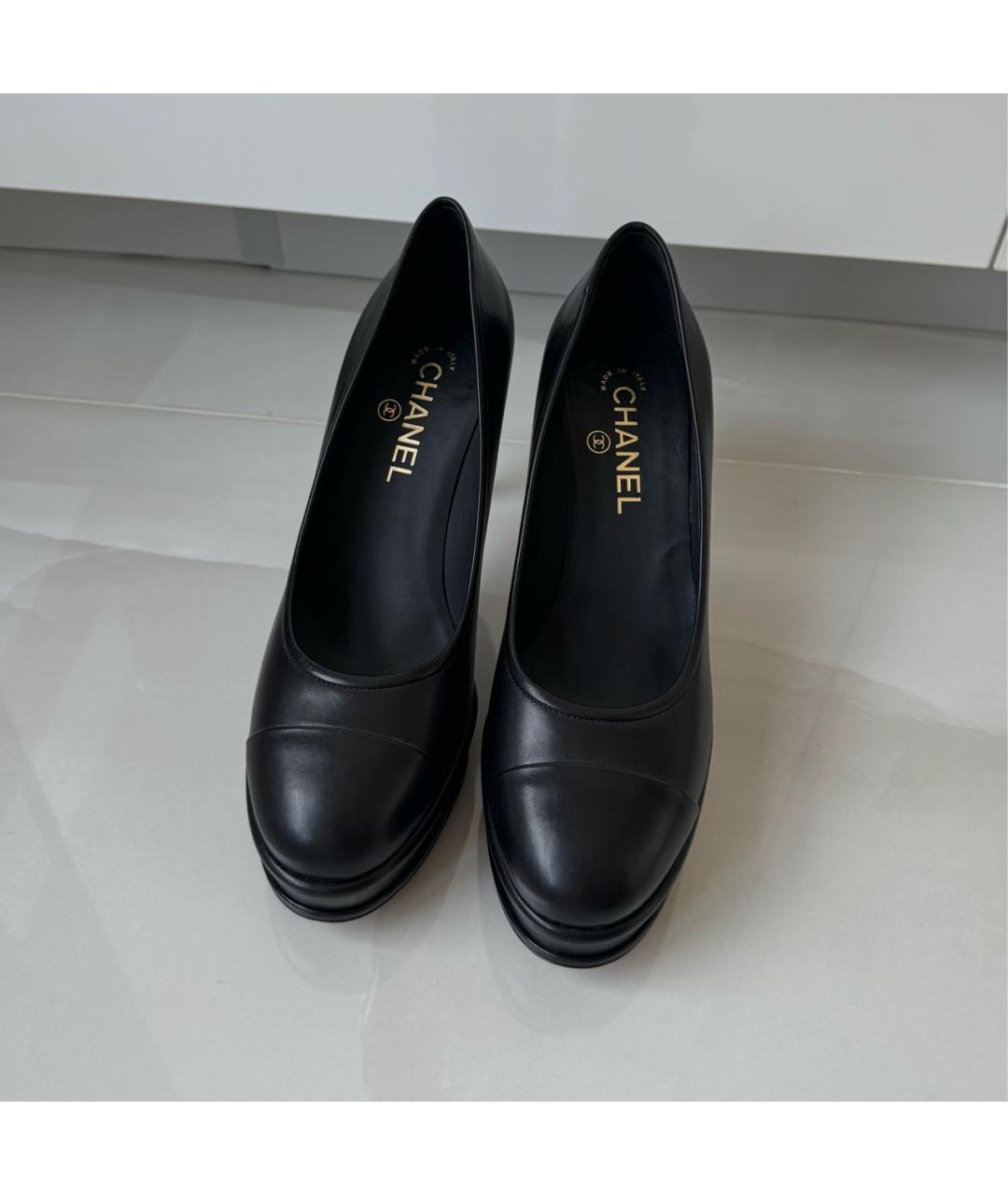 CHANEL Черные кожаные туфли, фото 2