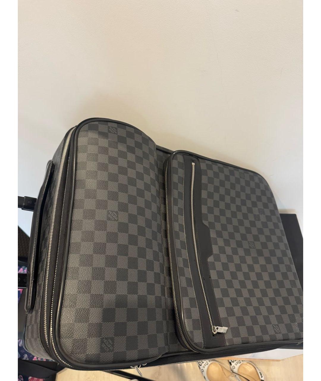 LOUIS VUITTON Антрацитовый кожаный чемодан, фото 6