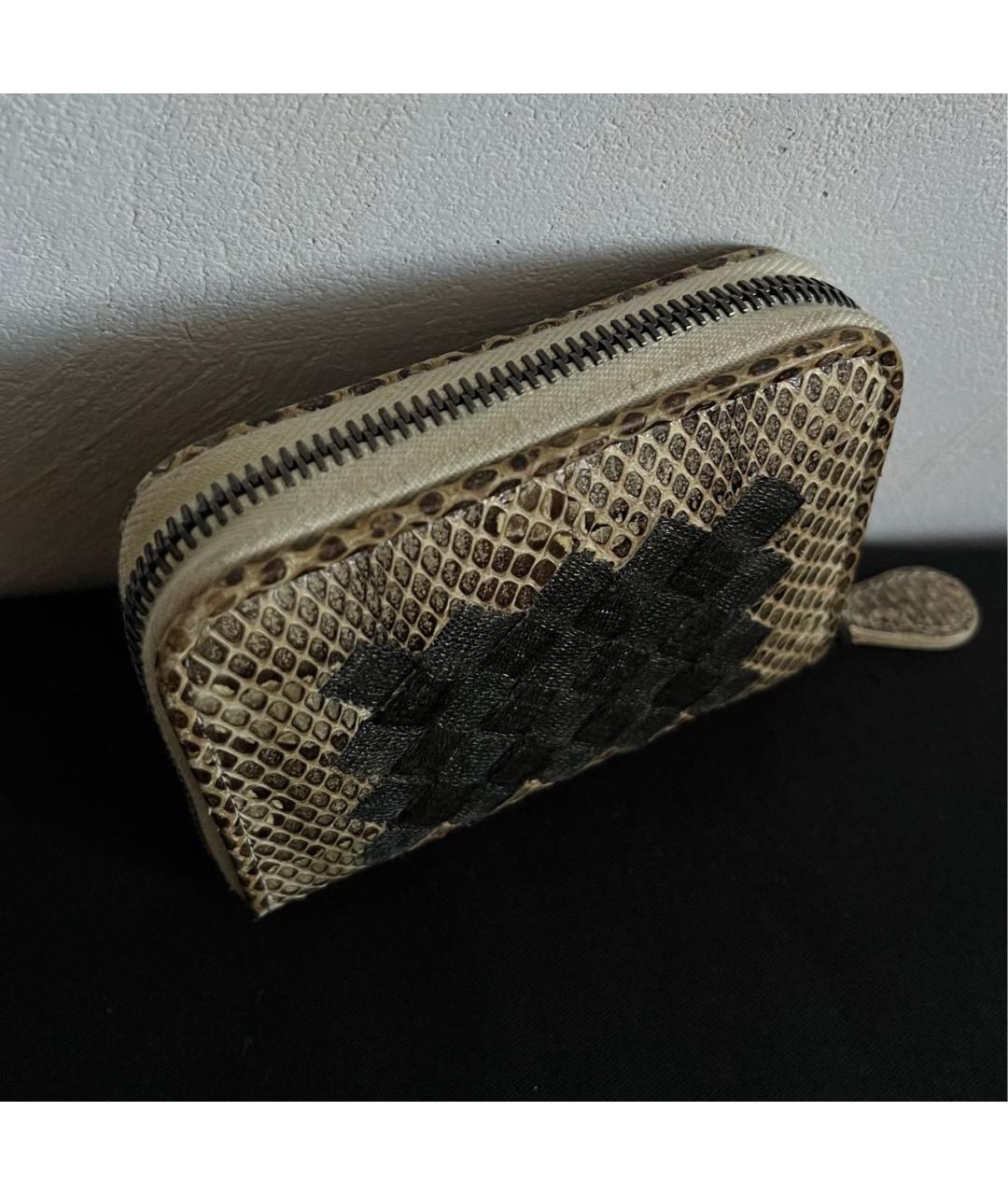 BOTTEGA VENETA Коричневый кошелек из экзотической кожи, фото 3