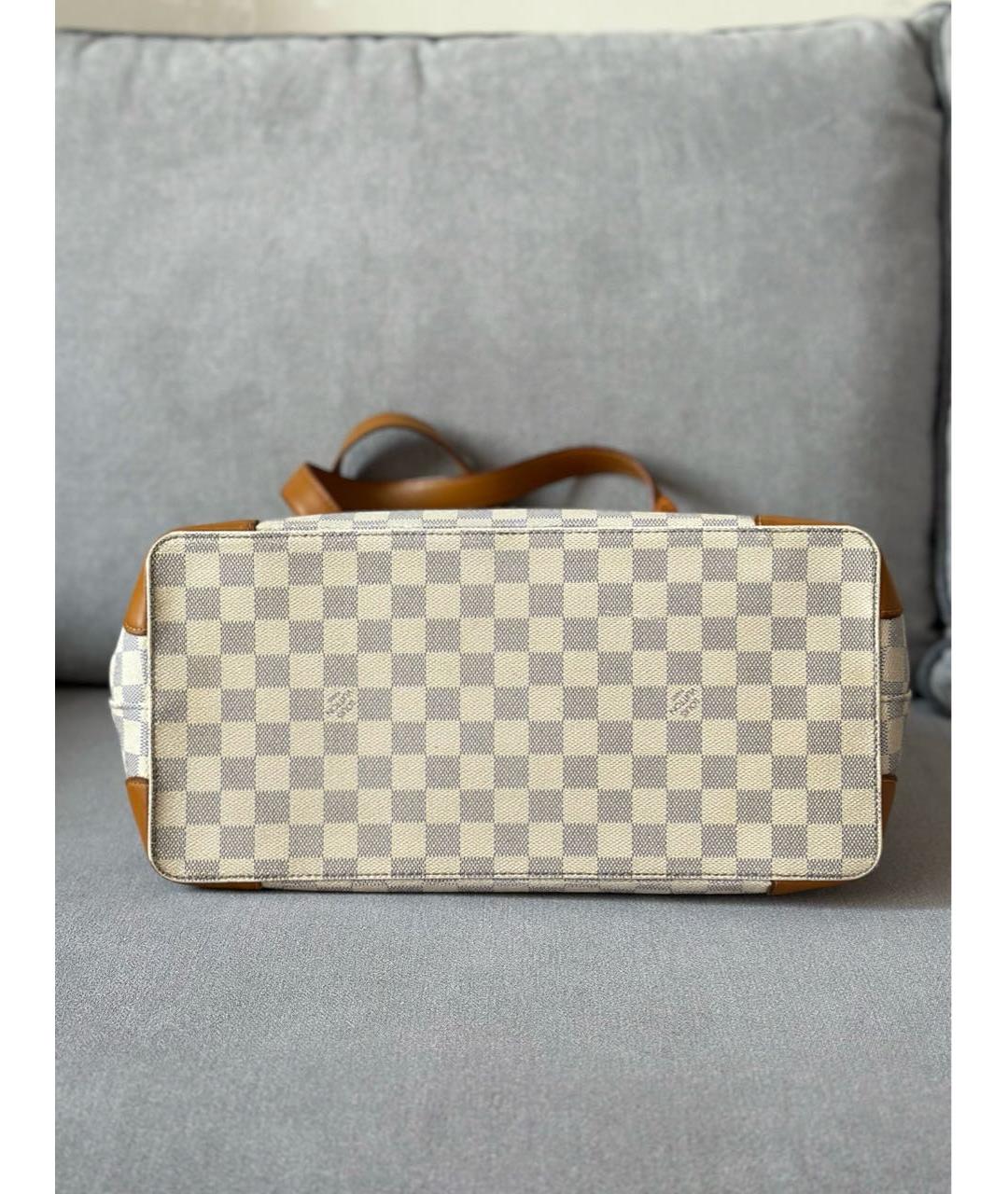 LOUIS VUITTON Белая кожаная сумка с короткими ручками, фото 5