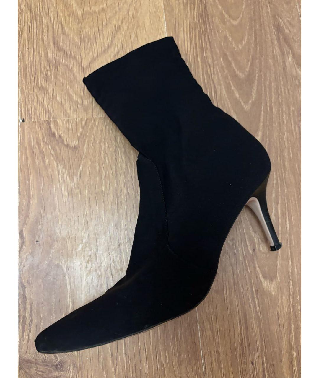 STUART WEITZMAN Черные текстильные ботильоны, фото 8