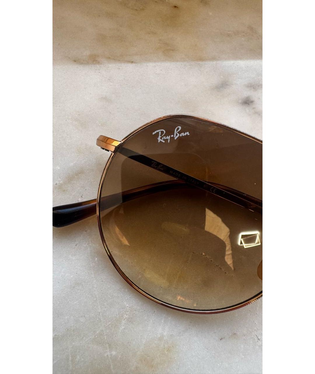RAY BAN Коричневые металлические солнцезащитные очки, фото 3