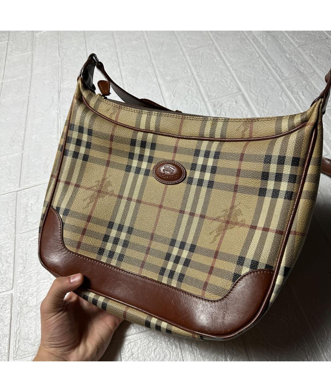 BURBERRY Бежевая кожаная сумка через плечо, фото 2