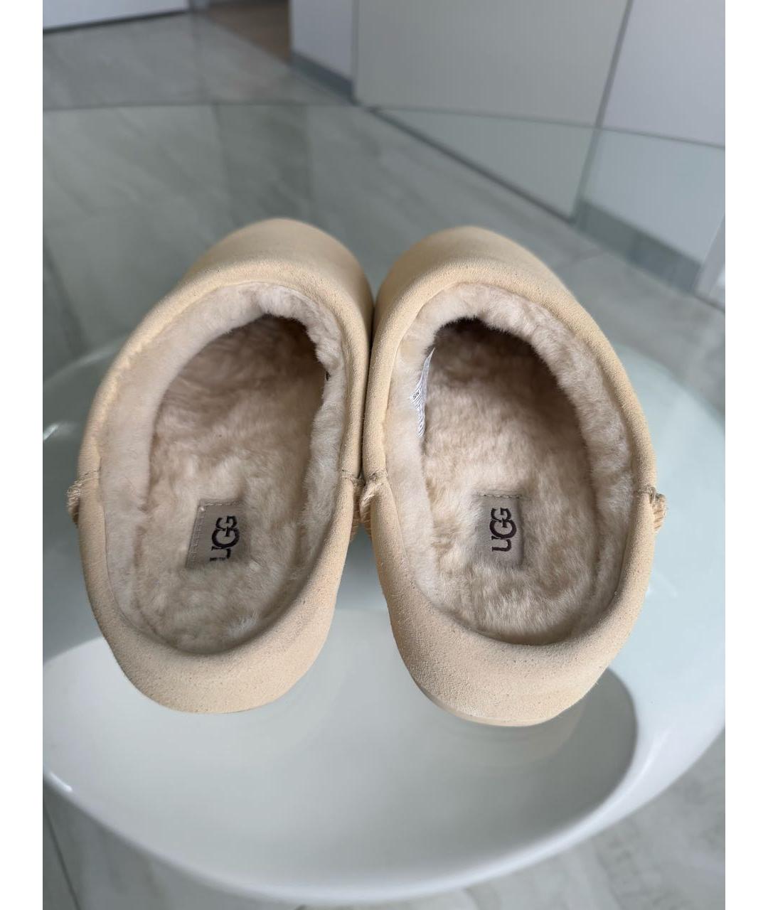 UGG AUSTRALIA Бежевые замшевые сабо, фото 3