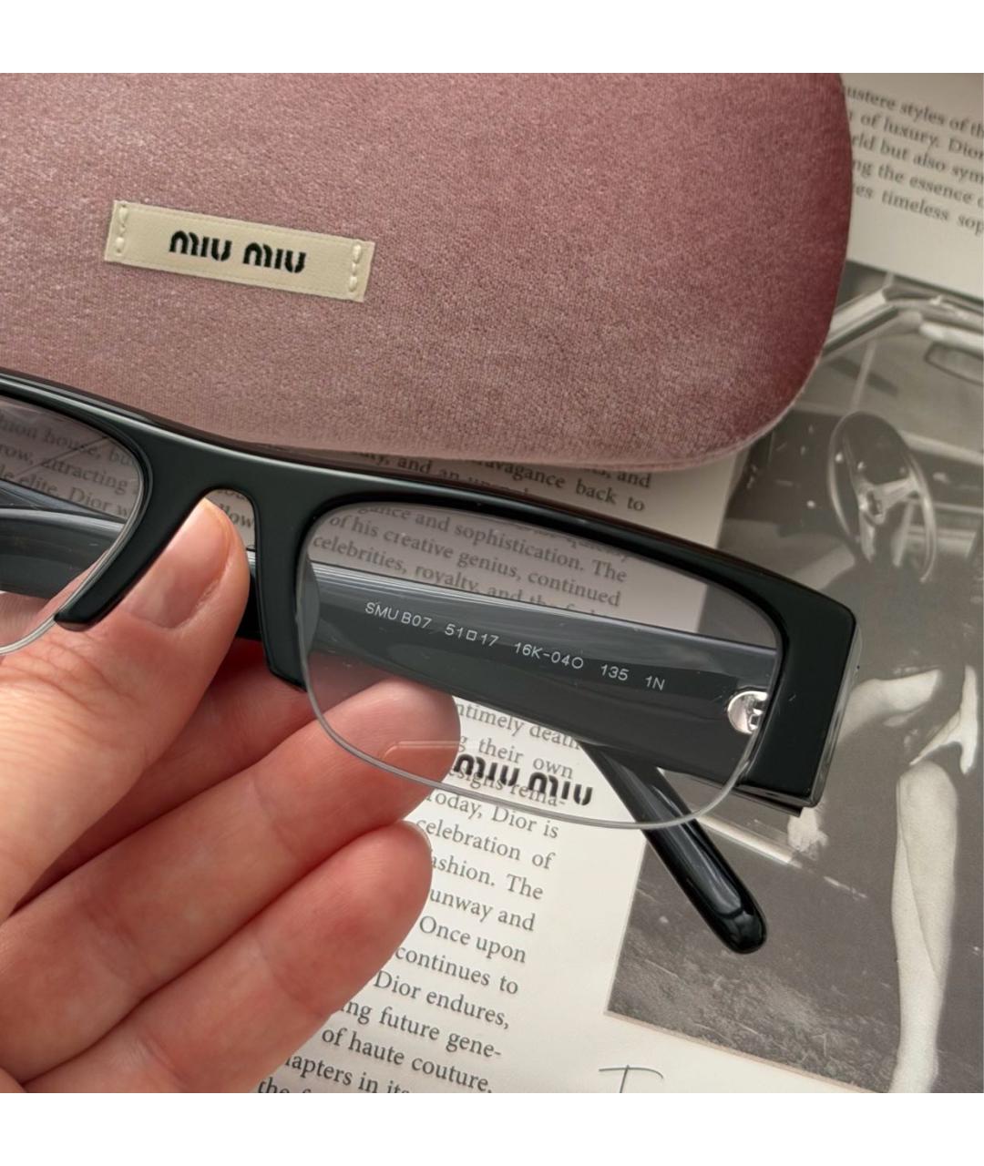 MIU MIU Черные пластиковые солнцезащитные очки, фото 4