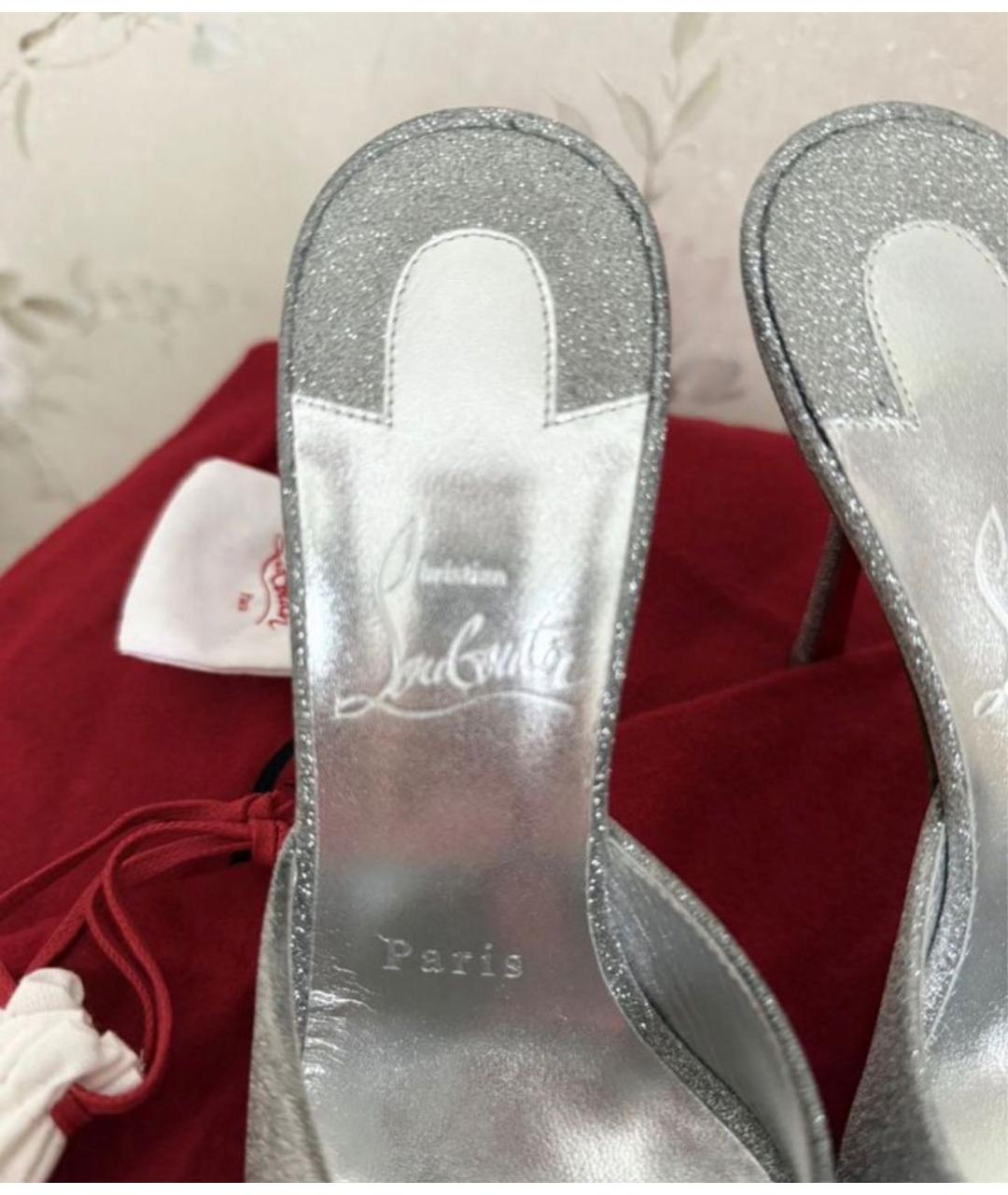 CHRISTIAN LOUBOUTIN Серебряные кожаные мюли, фото 3