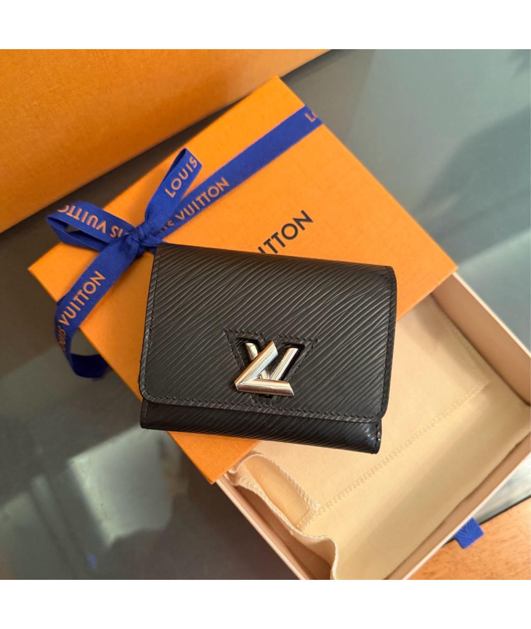 LOUIS VUITTON Черный кожаный кошелек, фото 2