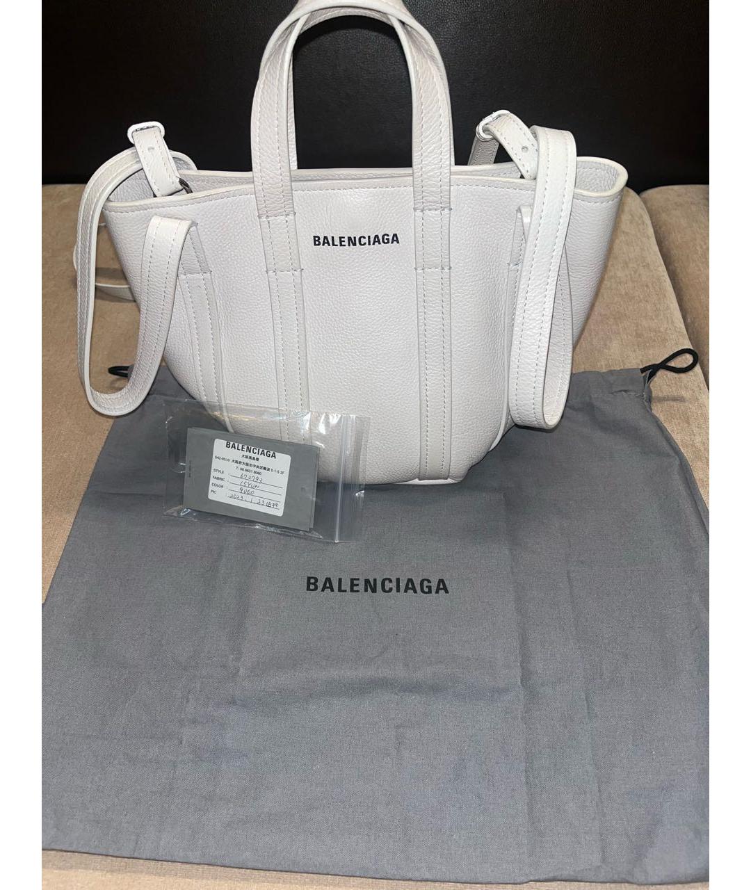 BALENCIAGA Белая кожаная сумка с короткими ручками, фото 2