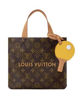 LOUIS VUITTON Сумка на плечо