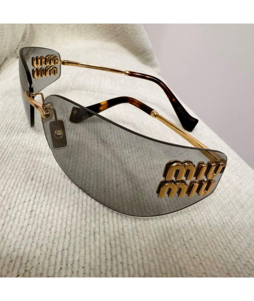 MIU MIU Металлические солнцезащитные очки, фото 5