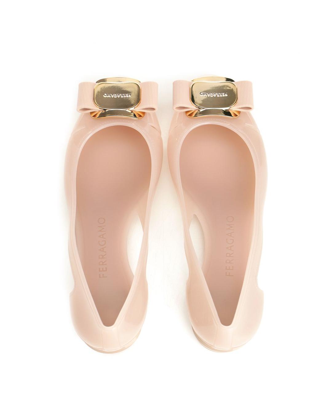 FERRAGAMO Розовые резиновые балетки, фото 5