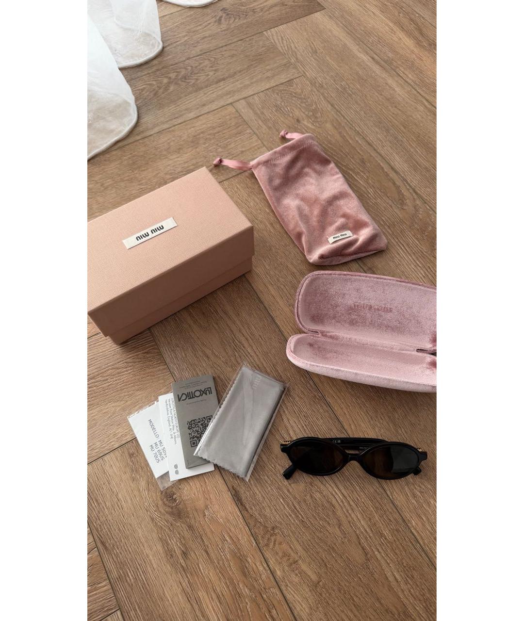 MIU MIU Черные пластиковые солнцезащитные очки, фото 5