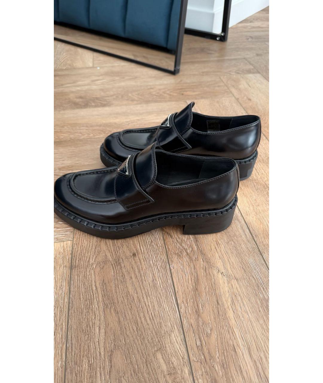 PRADA Черные кожаные лоферы, фото 5