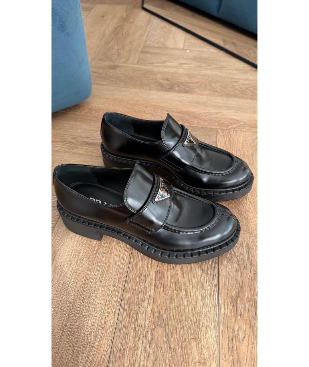 PRADA Черные кожаные лоферы, фото 2