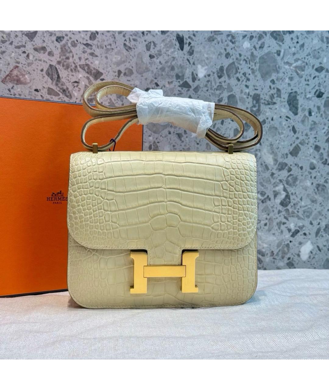 HERMES Бежевая замшевая сумка через плечо, фото 2