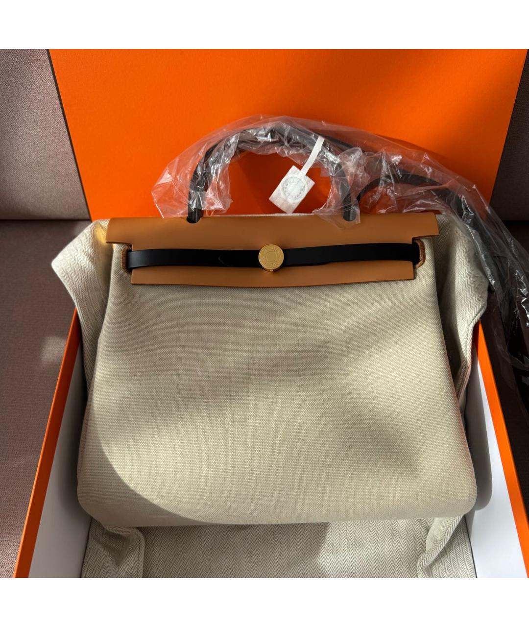 HERMES Бежевая кожаная сумка через плечо, фото 2