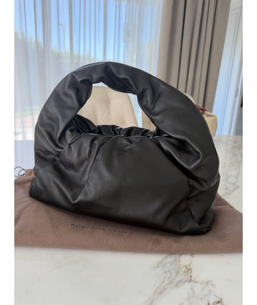 BOTTEGA VENETA Черная кожаная сумка с короткими ручками, фото 5