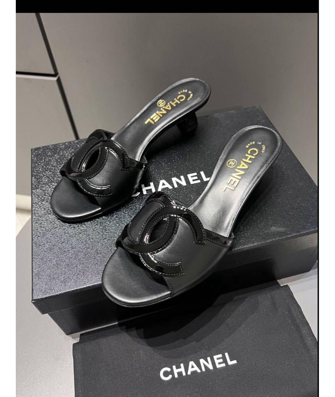 CHANEL Черные кожаные мюли, фото 4