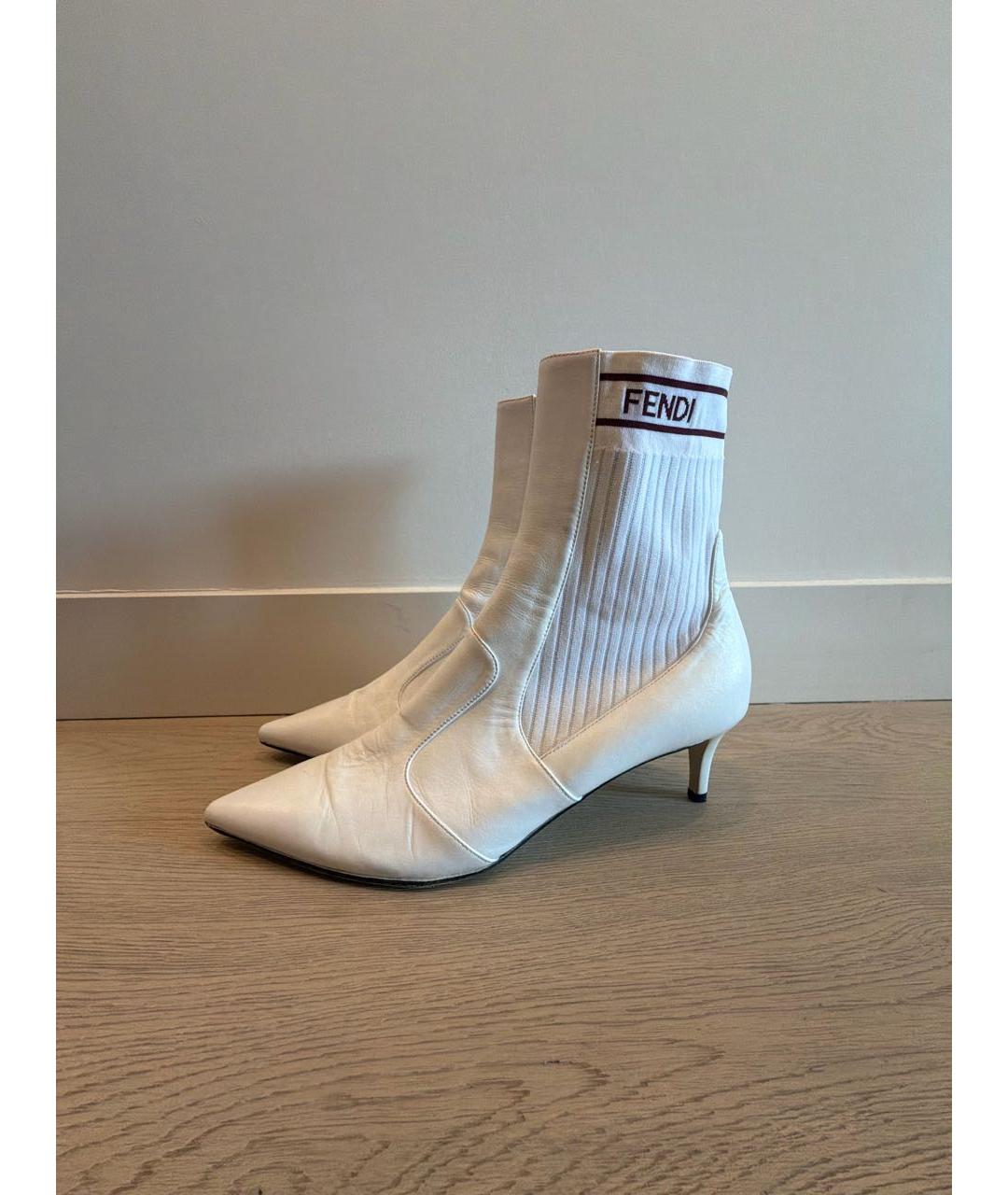 FENDI Белые кожаные ботильоны, фото 6