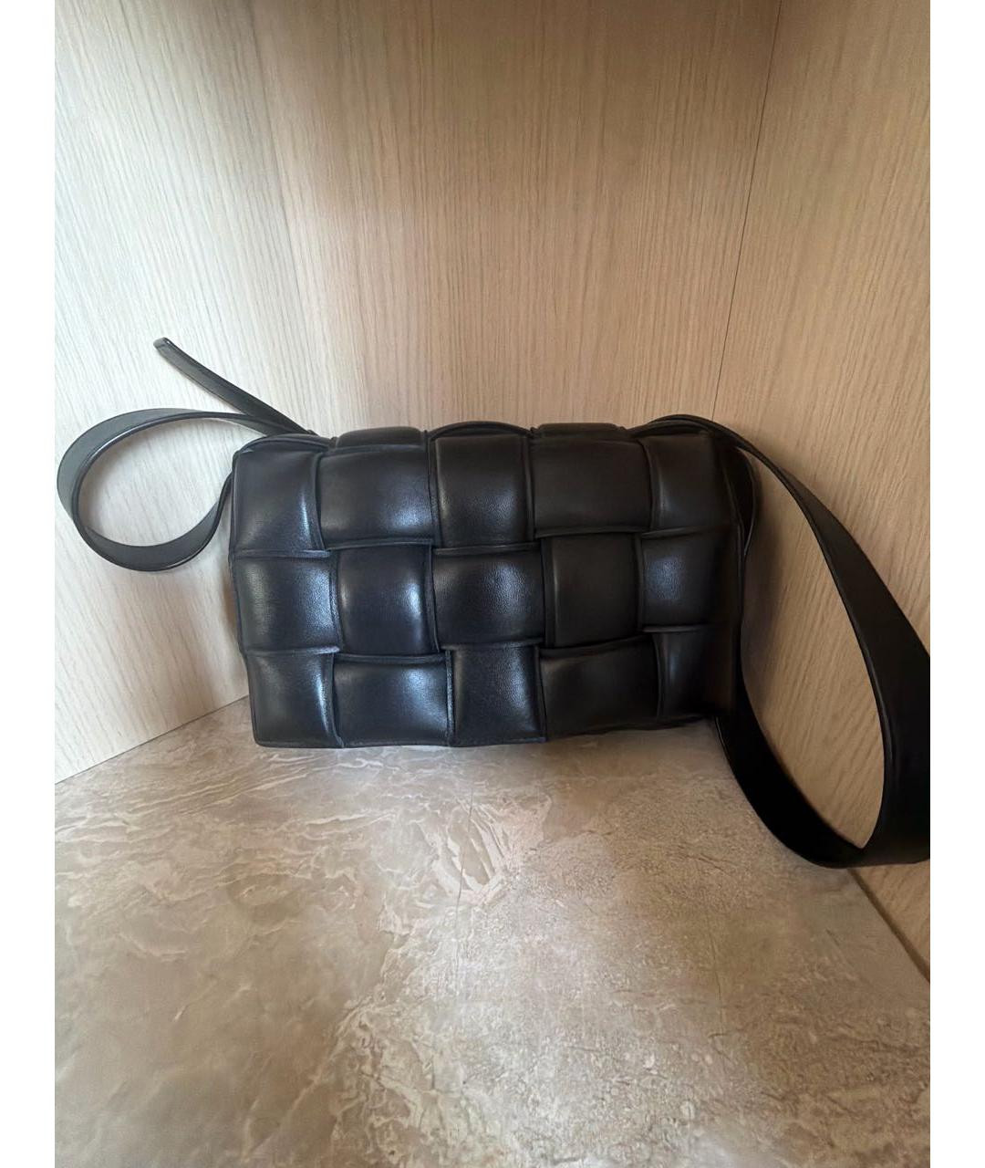 BOTTEGA VENETA Черная кожаная сумка через плечо, фото 3