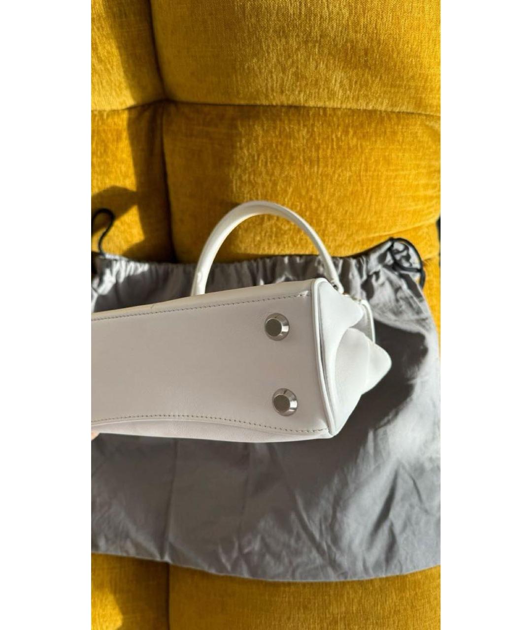 BALENCIAGA Белая кожаная сумка с короткими ручками, фото 5