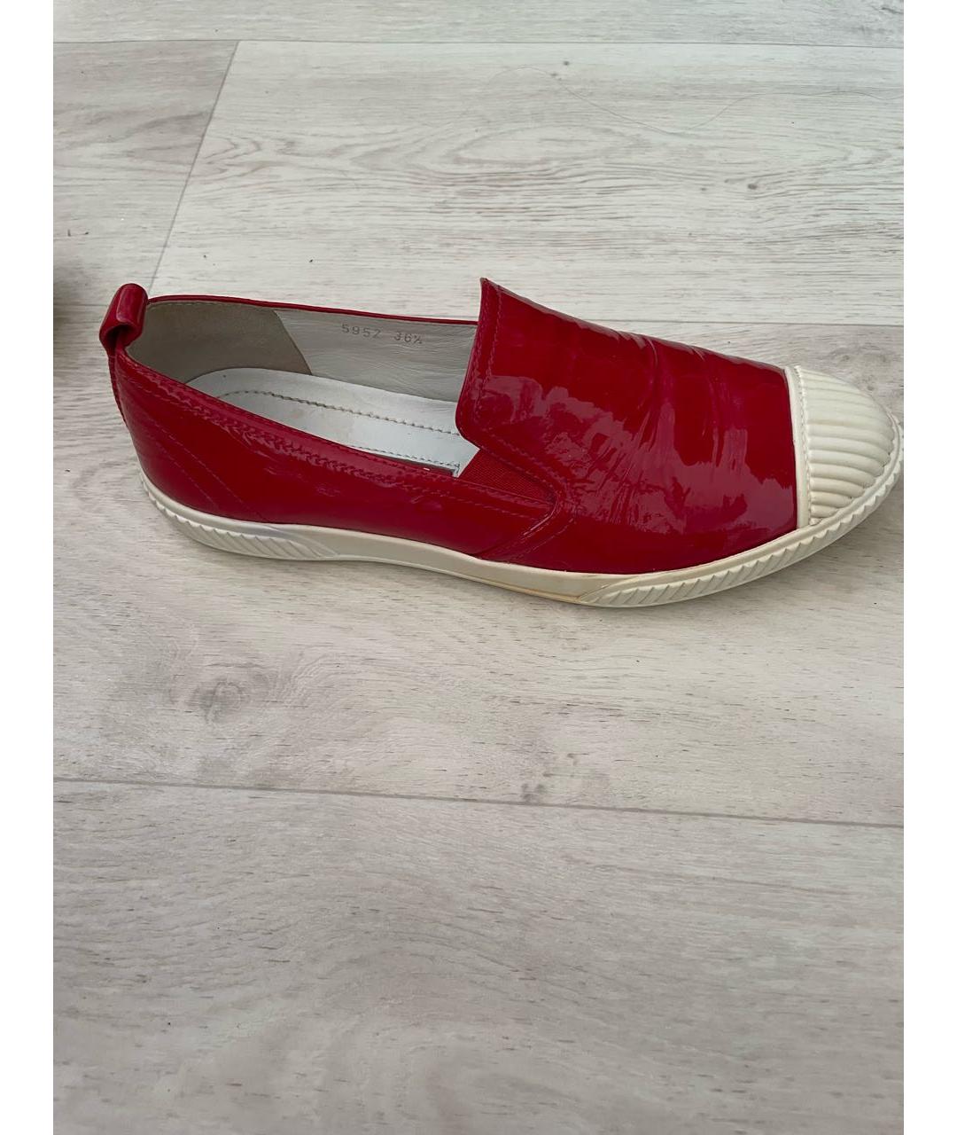 PRADA Красные слипоны из лакированной кожи, фото 5