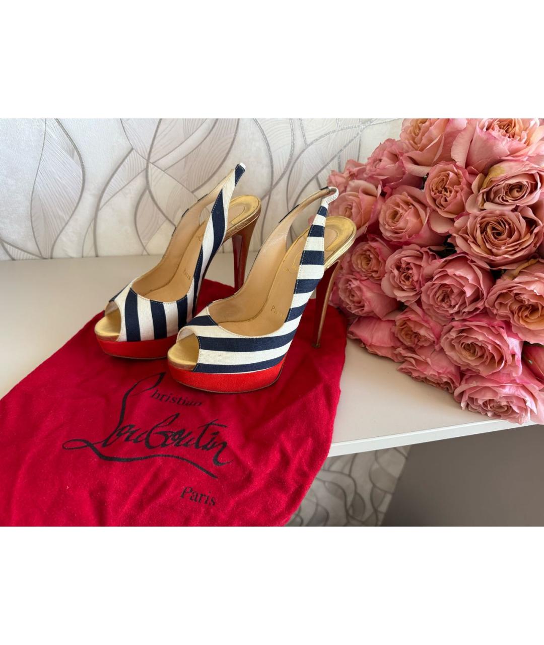CHRISTIAN LOUBOUTIN Белые текстильные босоножки, фото 3