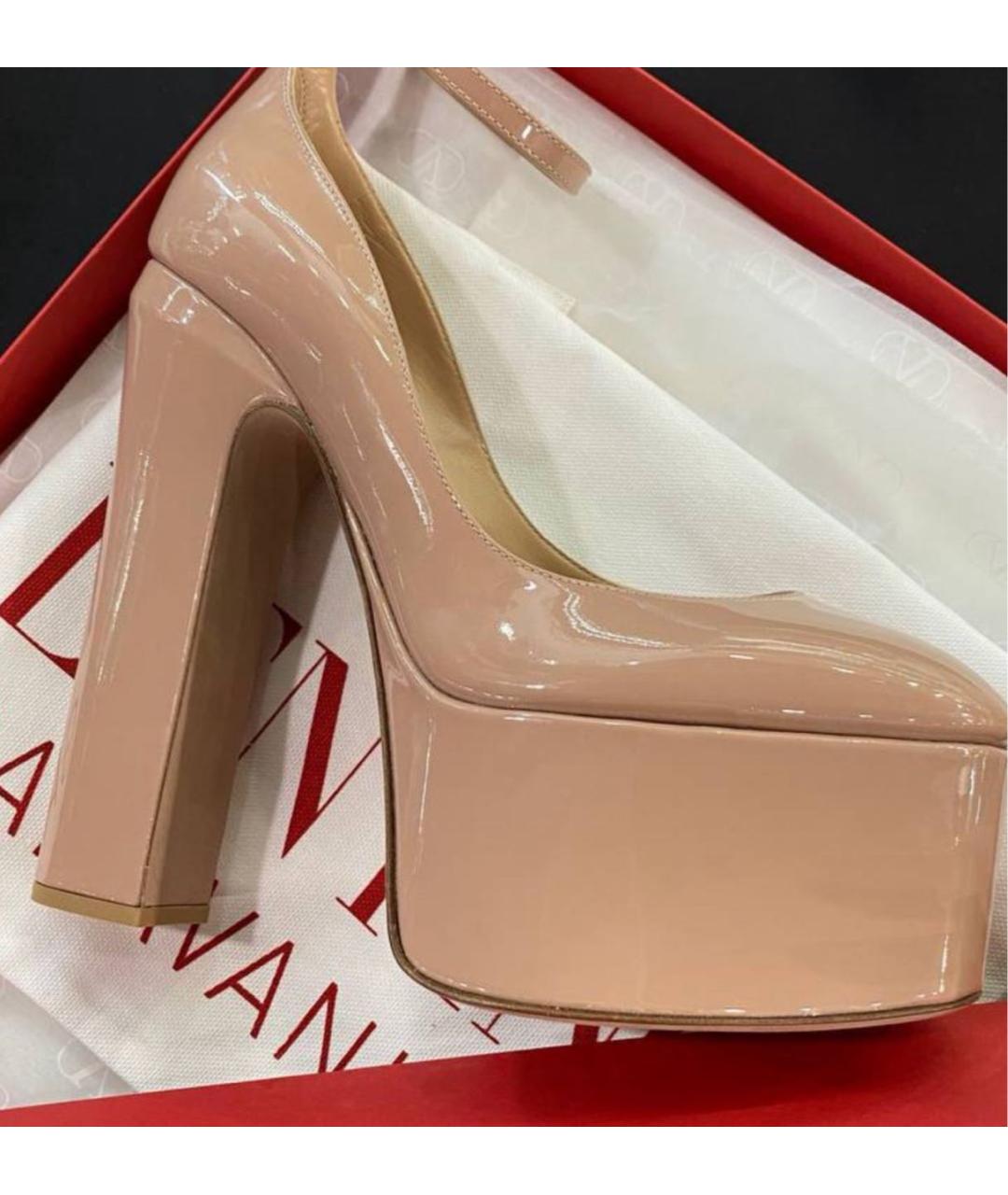 VALENTINO Бежевые туфли из лакированной кожи, фото 6