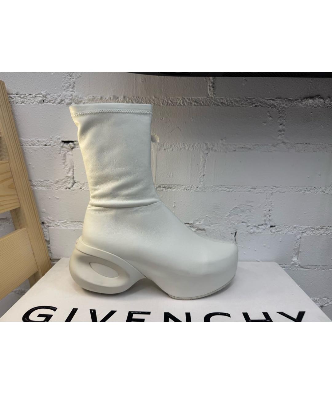 GIVENCHY Белые кожаные сапоги, фото 5