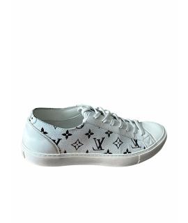 LOUIS VUITTON Низкие кроссовки / кеды