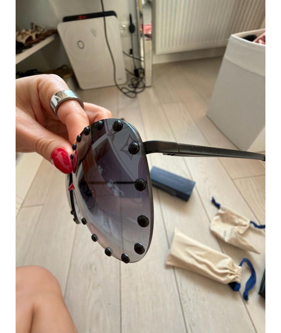LOUIS VUITTON Черные металлические солнцезащитные очки, фото 4