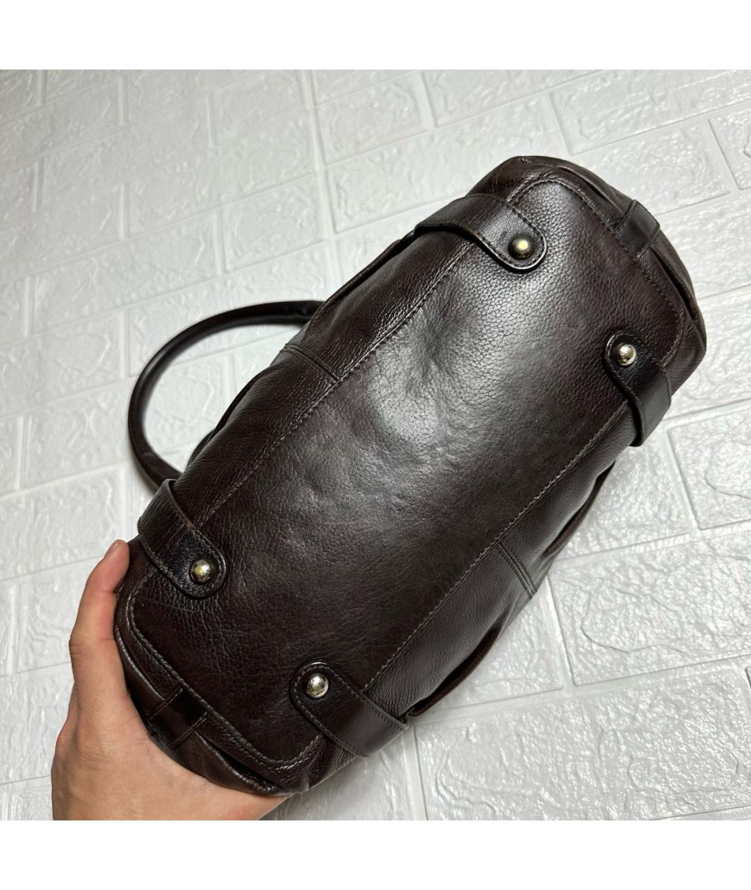FERRAGAMO Коричневая кожаная сумка с короткими ручками, фото 4