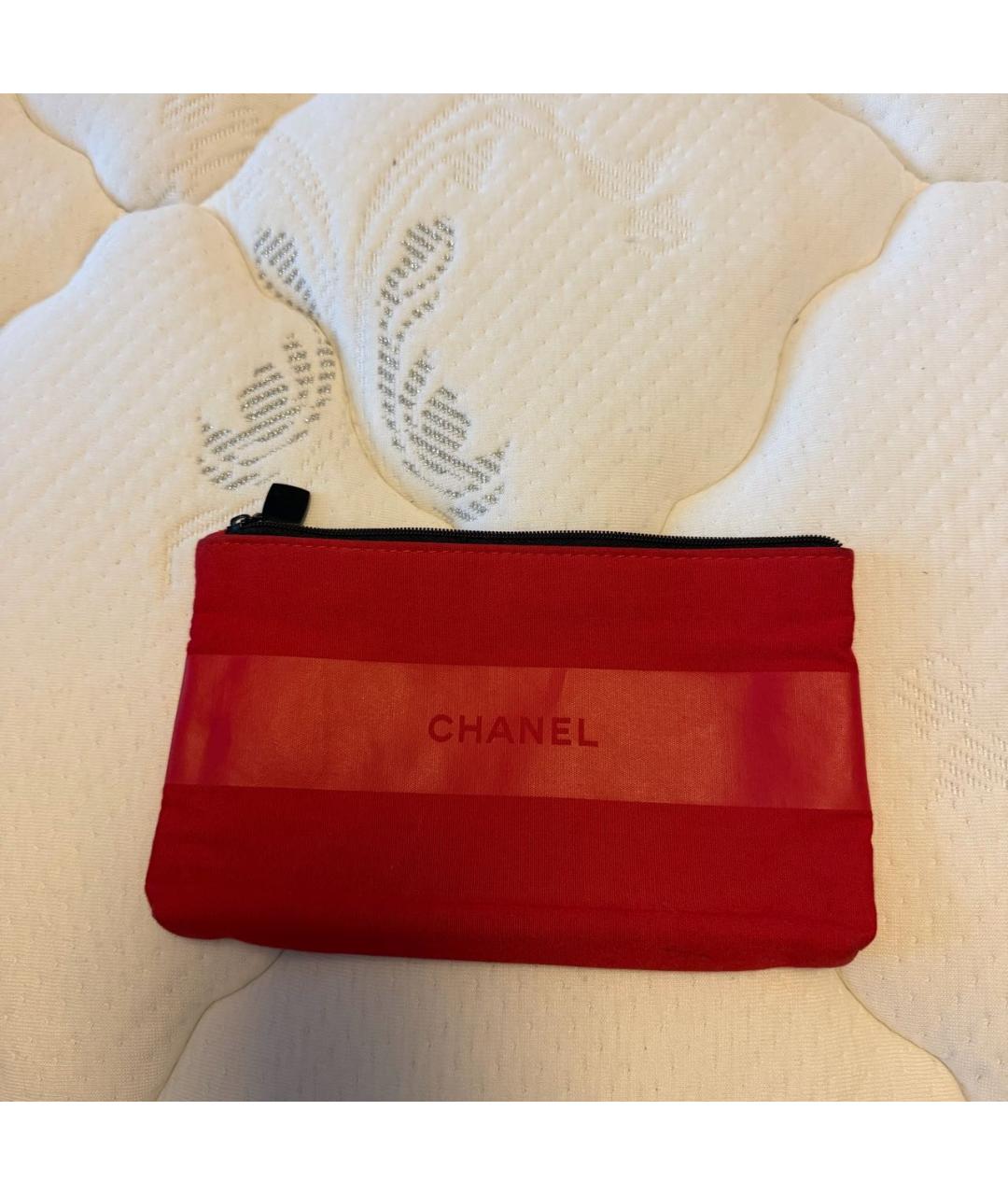 CHANEL Красная хлопковая косметичка, фото 4