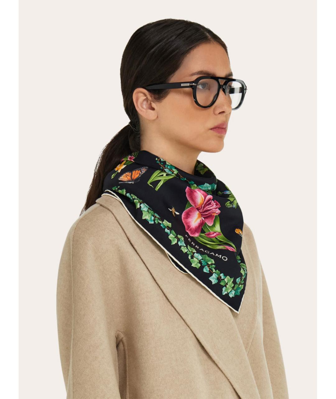 FERRAGAMO Черный шелковый платок, фото 2