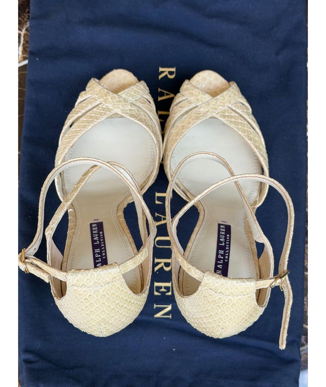 RALPH LAUREN PURPLE LABEL Бежевые босоножки из экзотической кожи, фото 3