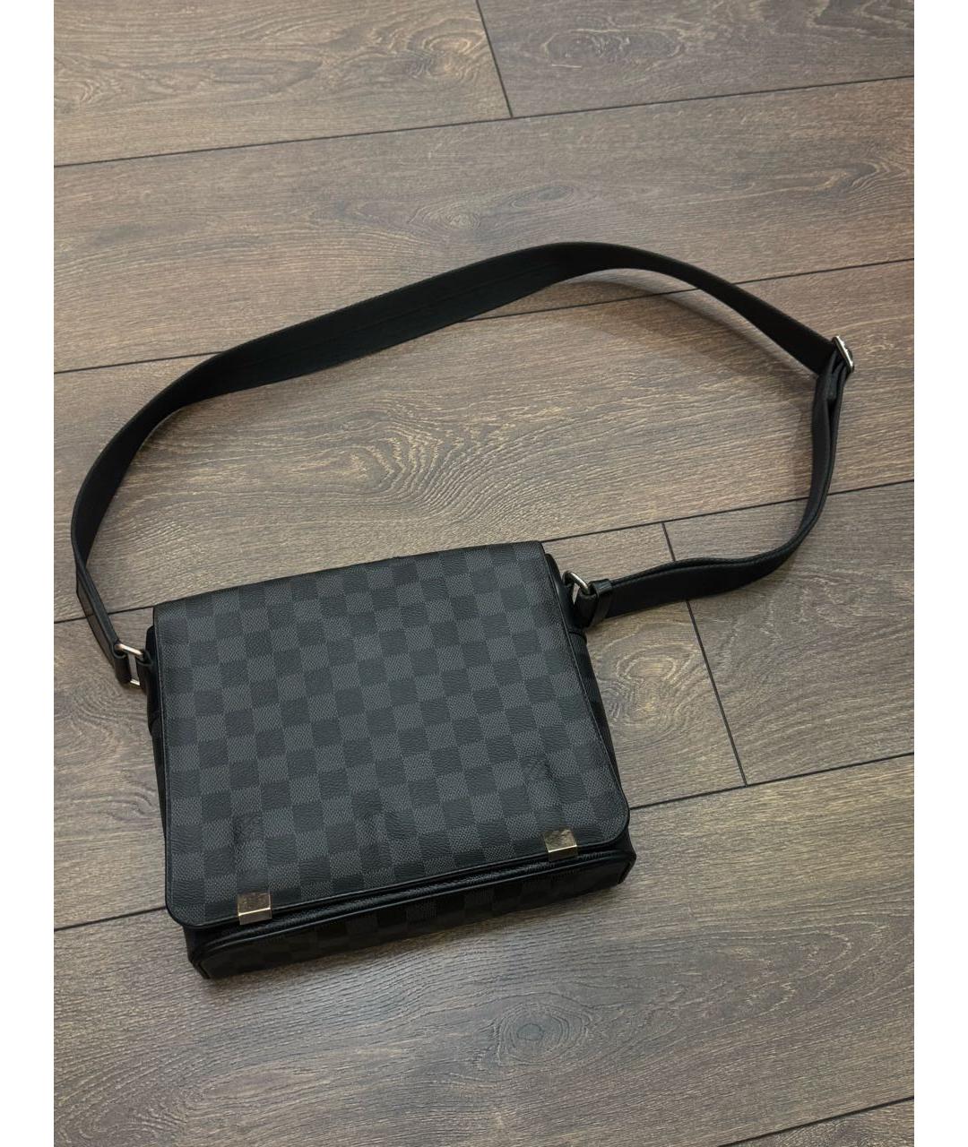LOUIS VUITTON Черная кожаная барсетка, фото 9