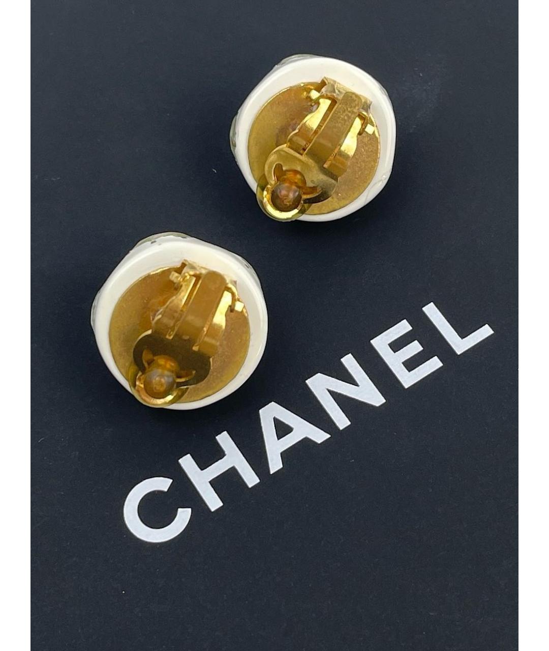 CHANEL Бежевые серьги, фото 2