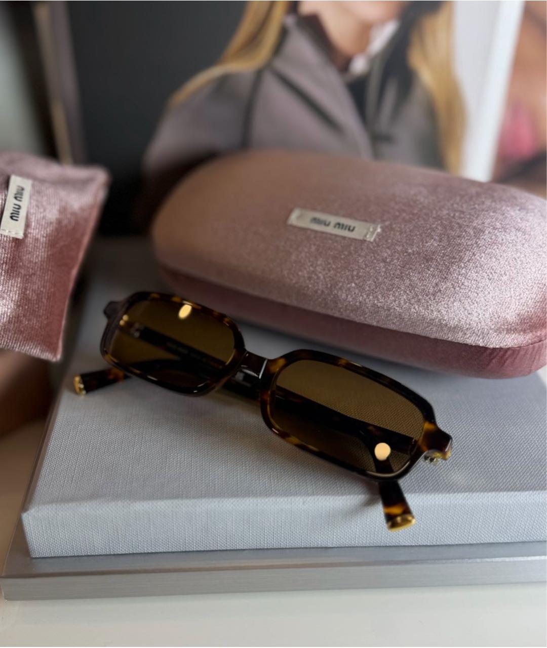 MIU MIU Коричневые пластиковые солнцезащитные очки, фото 8