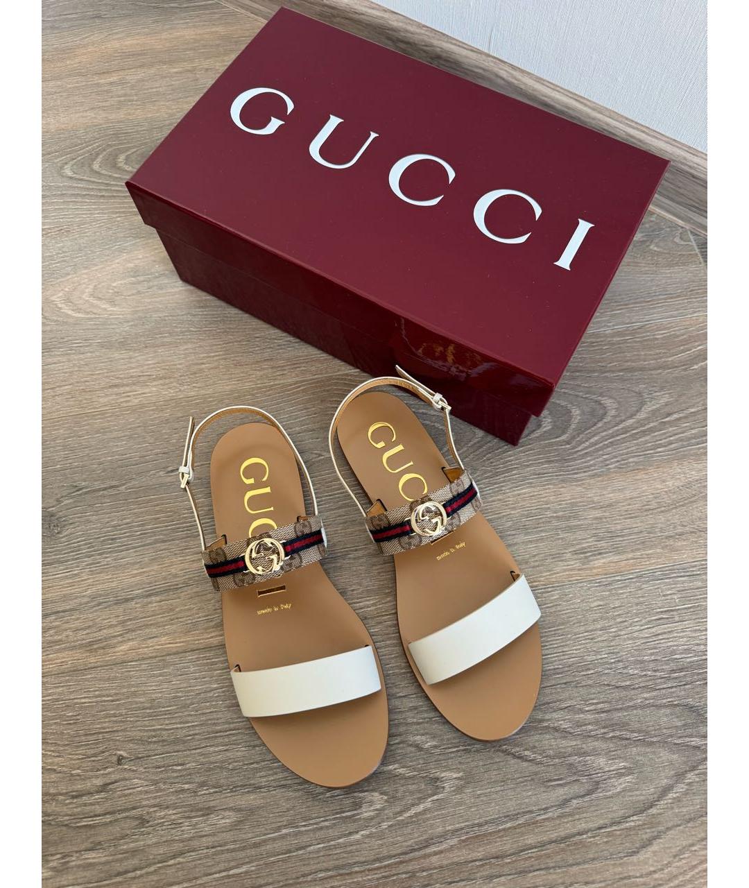 GUCCI Бежевые кожаные босоножки, фото 2