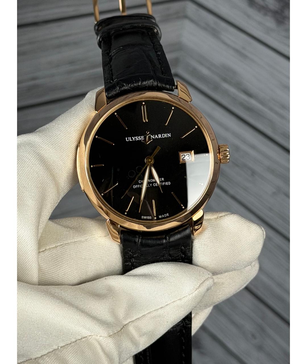 Ulysse Nardin Черные часы из розового золота, фото 2