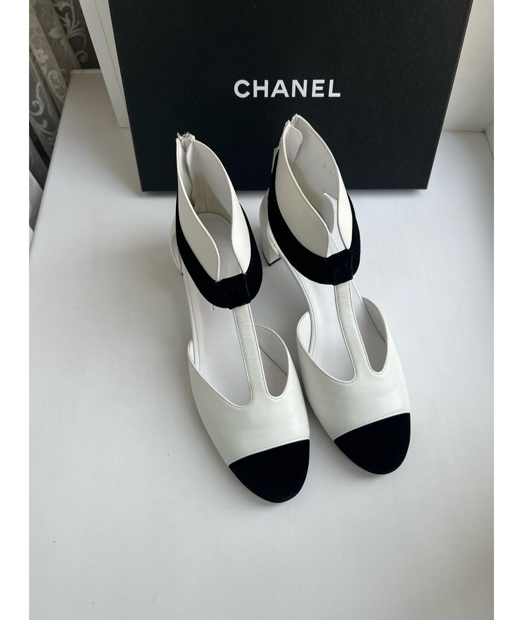 CHANEL Белые кожаные туфли, фото 3