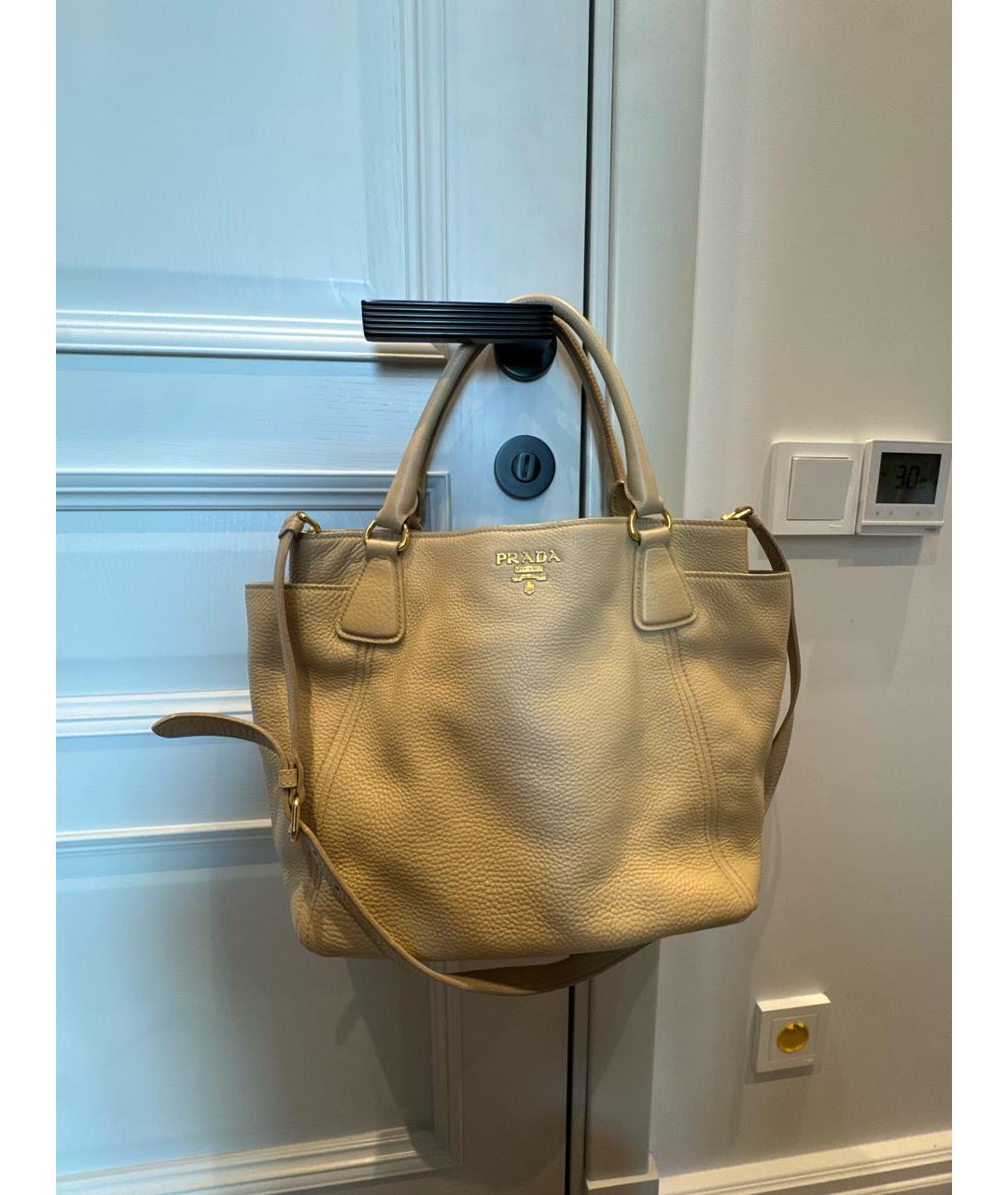 PRADA Бежевая кожаная сумка тоут, фото 2