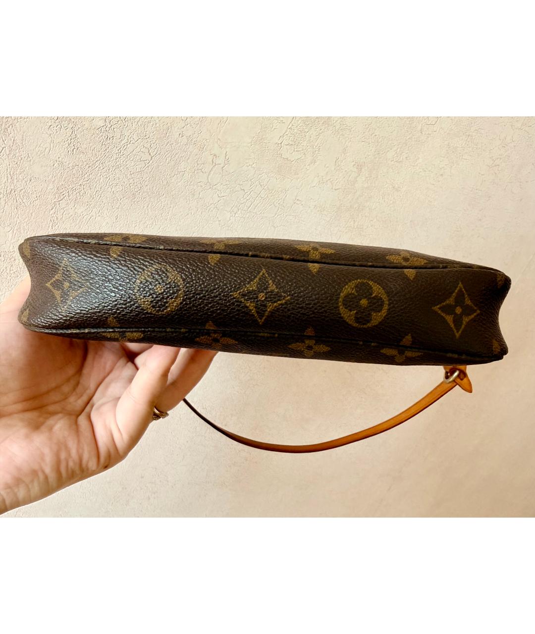 LOUIS VUITTON Коричневая кожаная сумка с короткими ручками, фото 6