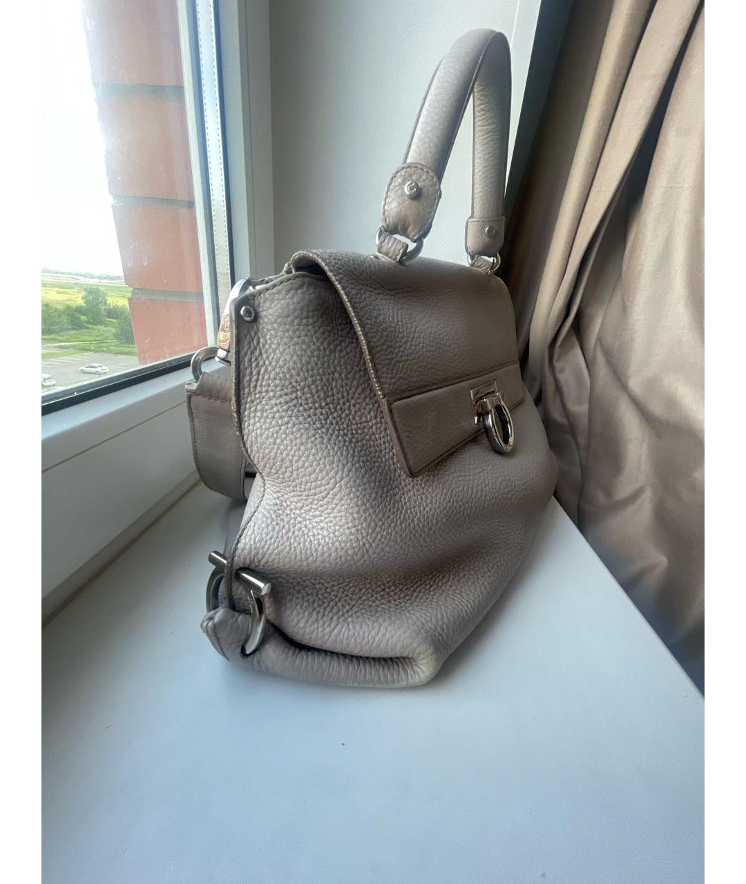FERRAGAMO Бежевая кожаная сумка тоут, фото 2
