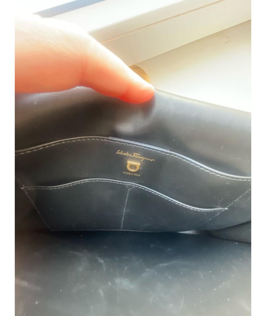 FERRAGAMO Черная кожаная сумка через плечо, фото 4