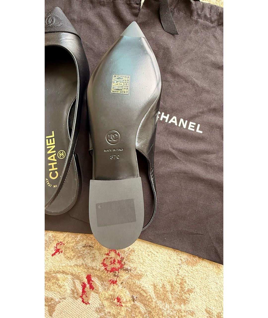 CHANEL Черные кожаные лодочки на низком каблуке, фото 4