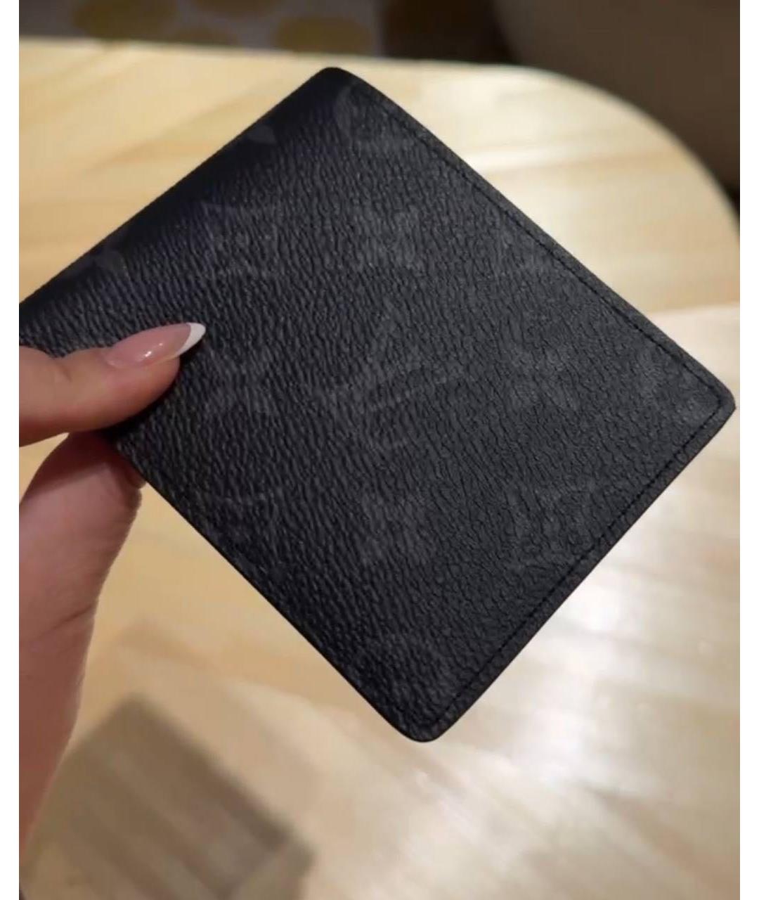 LOUIS VUITTON Черный кожаный кошелек, фото 3