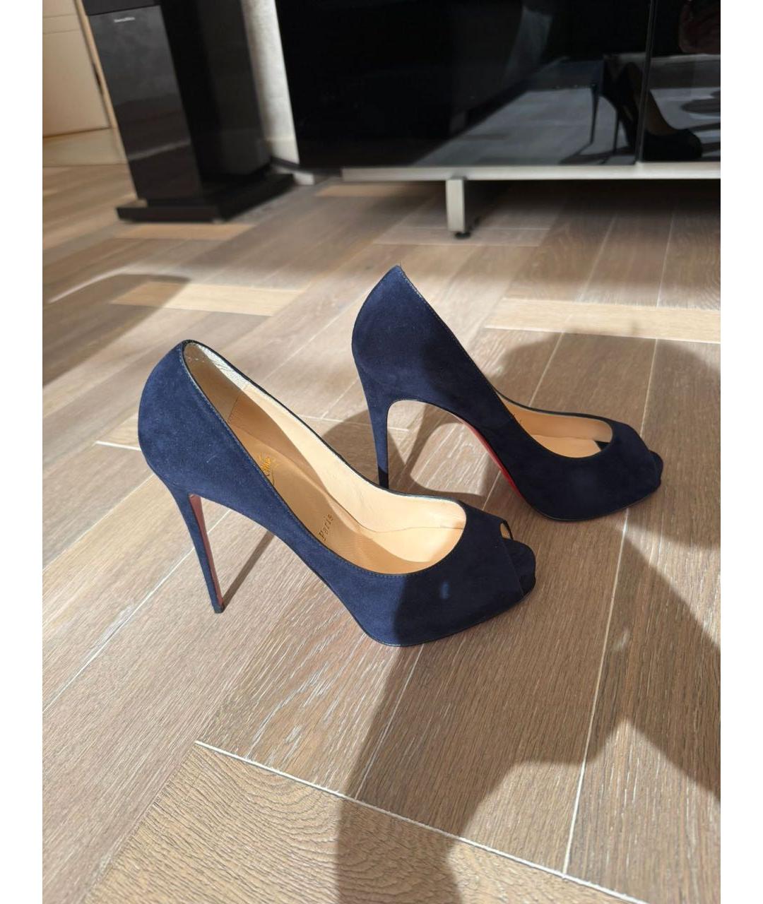 CHRISTIAN LOUBOUTIN Темно-синие замшевые туфли, фото 5