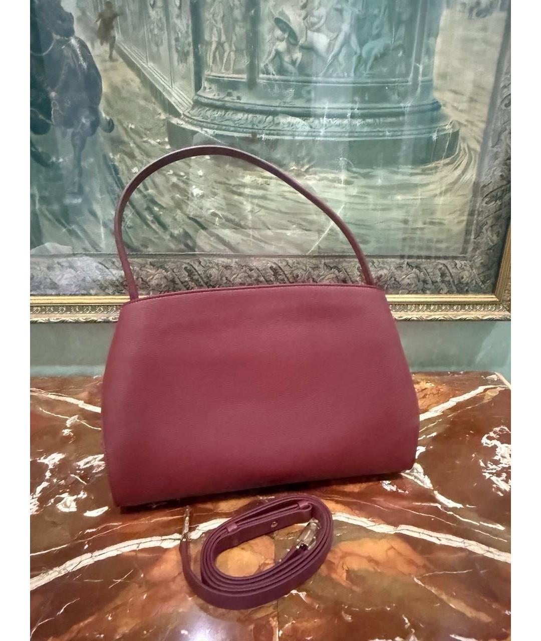 FERRAGAMO Бордовая кожаная сумка с короткими ручками, фото 3