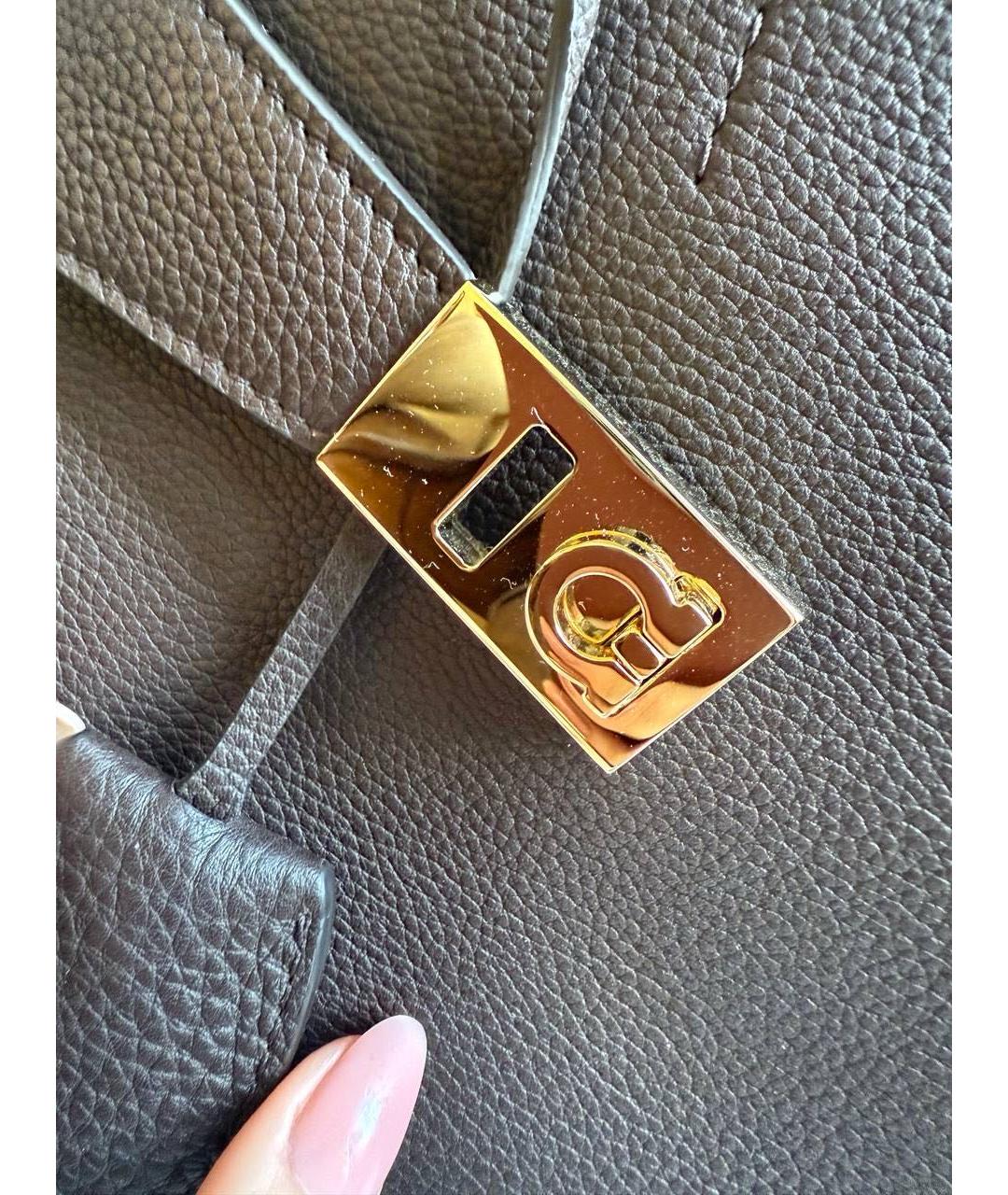 FERRAGAMO Коричневая кожаная сумка с короткими ручками, фото 7